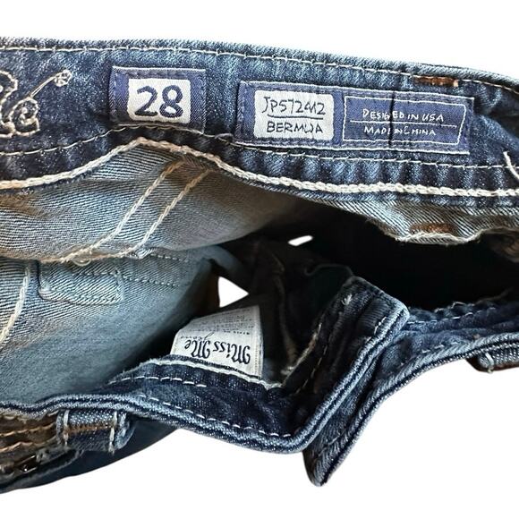 Miss Me Bermuda Denim Shorts, Size 28 - Picture 7 of 8